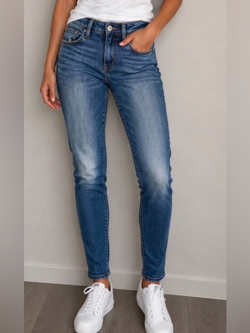 Vintage Bullhead Jeans Blue Denim Low Rise Extreme Solana 00 24 Y2K Pacsun